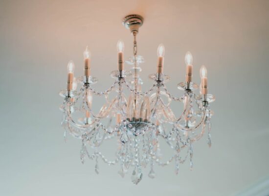 How to Remove a Chandelier Before Moving