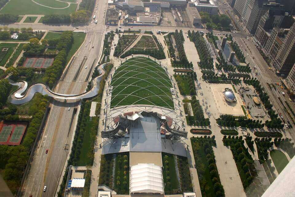 Millenium Park area view 