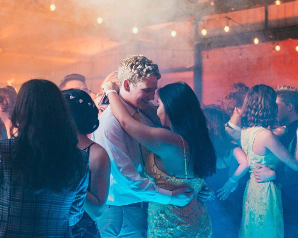 couple dancing on the dancefloor 