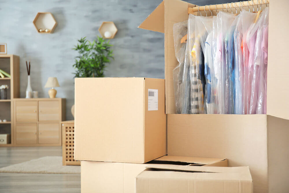 A boxing up clothes for long-distance moving