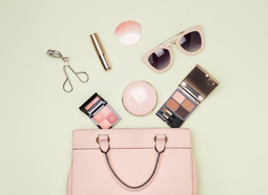 The Beauty of Packing: How to Pack Cosmetics for Moving
