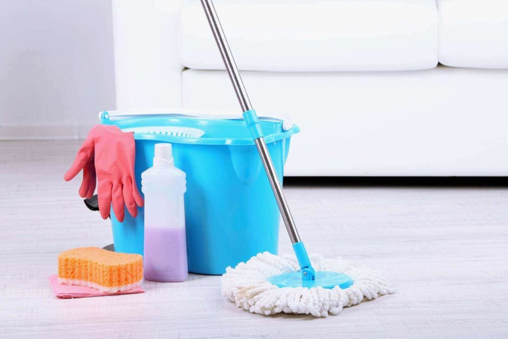 Cleaning supplies that will be used before cross-country moving 