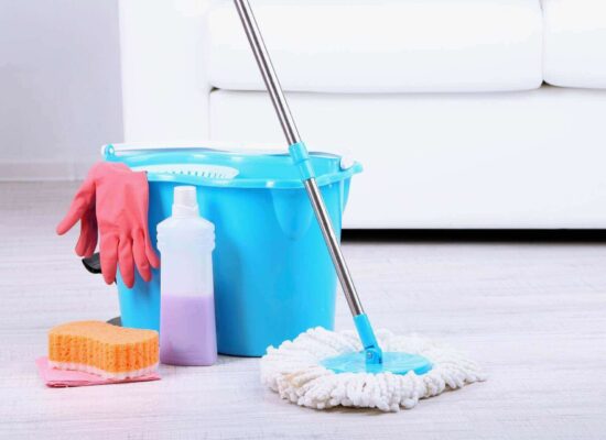 Move-Out Cleaning – How to Clean Your Old Home Without Professional Services