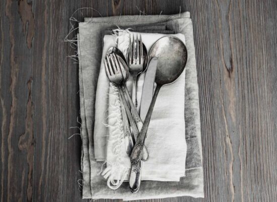 The Ultimate Guide: How to Pack Silverware for Moving in 5 Simple Steps